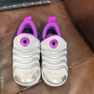 Nike Kids Sneakers - Silver and Purple